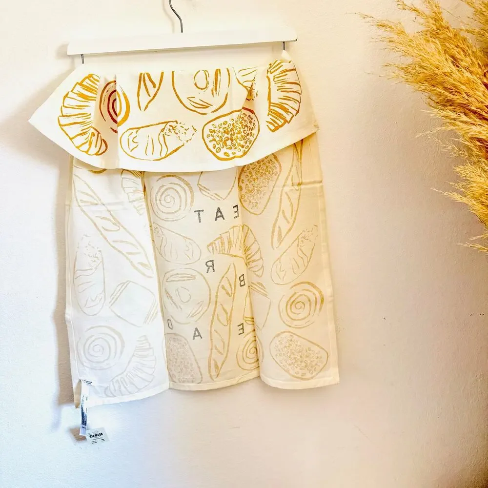 NEW ANTHROPOLOGIE White Tan Black Eat Bread $38 Pastry Kitchen Tea Towel Decor